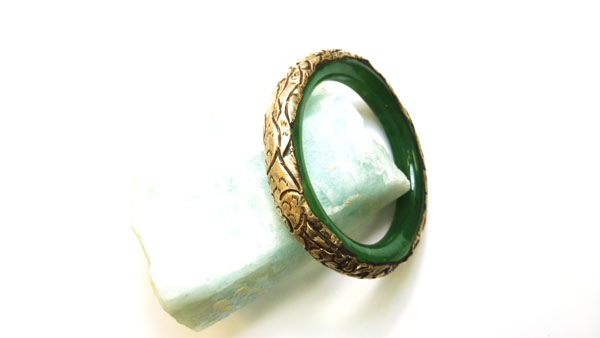 BE02 Bracelet du Népal artisanal en jade fait à la main