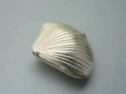 AN38  Perle en Argent 925 Forme Coquillage